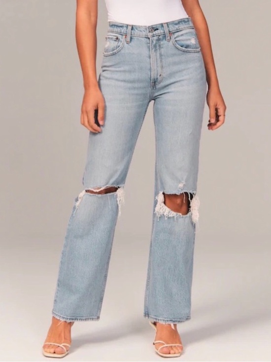 Abercrombie & Fitch Denim - Abercrombie and Fitch 90’s straight ultra high rise jeans